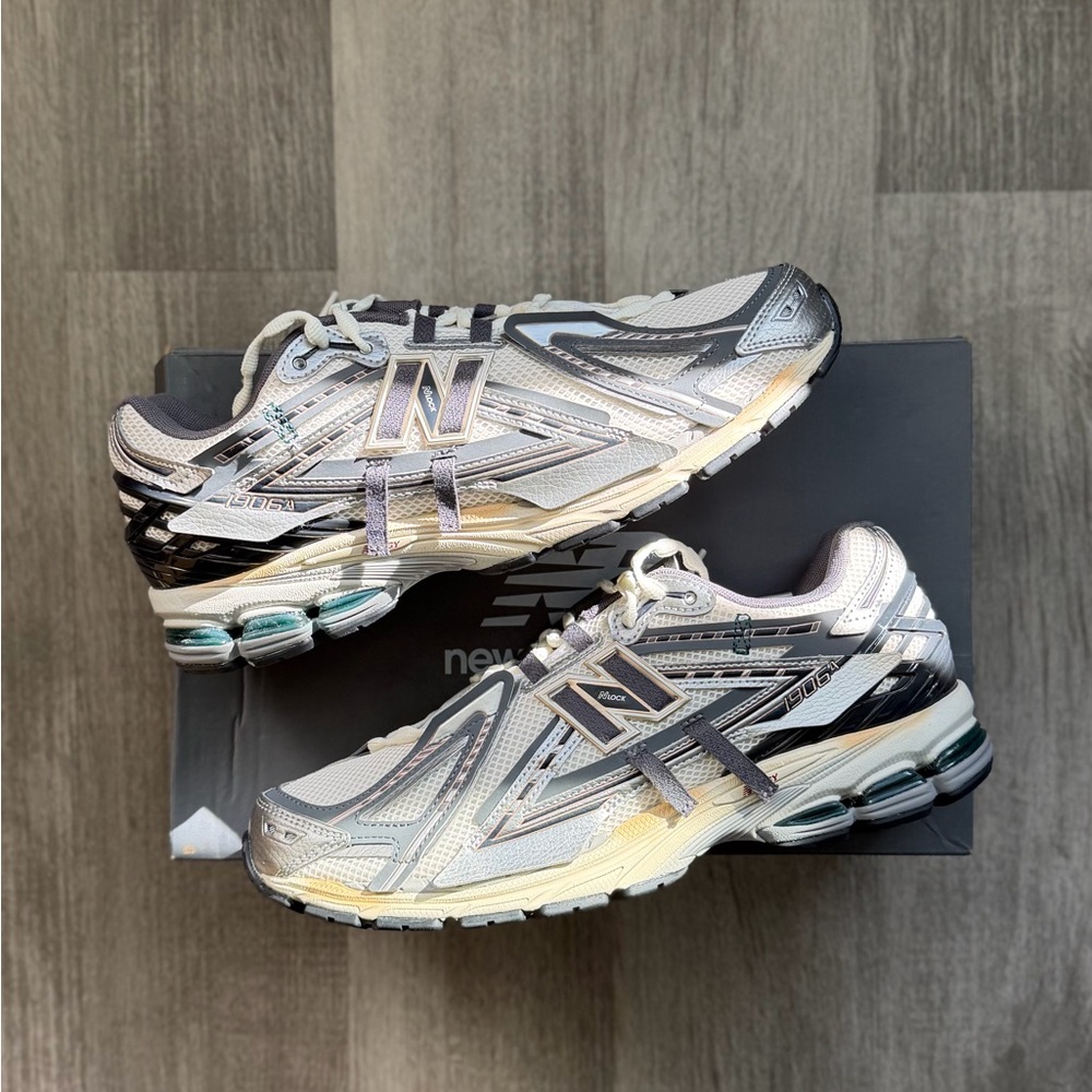 New Balance 1906A